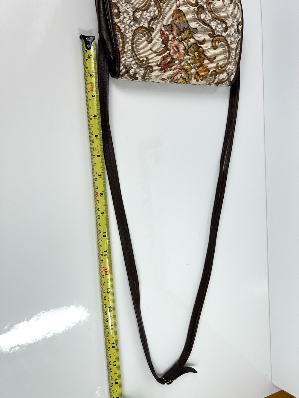 Vintage Made In England Tapestry Mini Shoulder Bag size S/M Beige Multi Floral - Picture 10 of 13